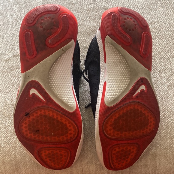 Like New Nike running - Picture 3 of 4